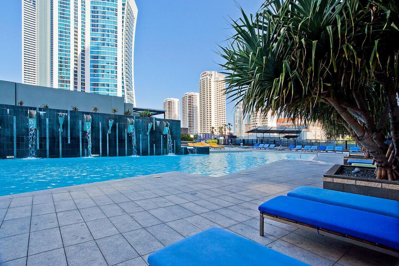 Kids Stay Free In Hinterland View 1 Bedroom Spa Apartment At Circle On Cavill - Q Stay Голд-Кост Экстерьер фото